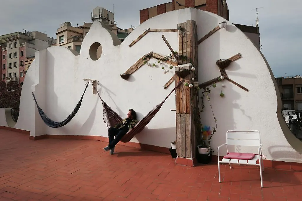 Zoo Loco Guest House Barcelona 0*,  Spain