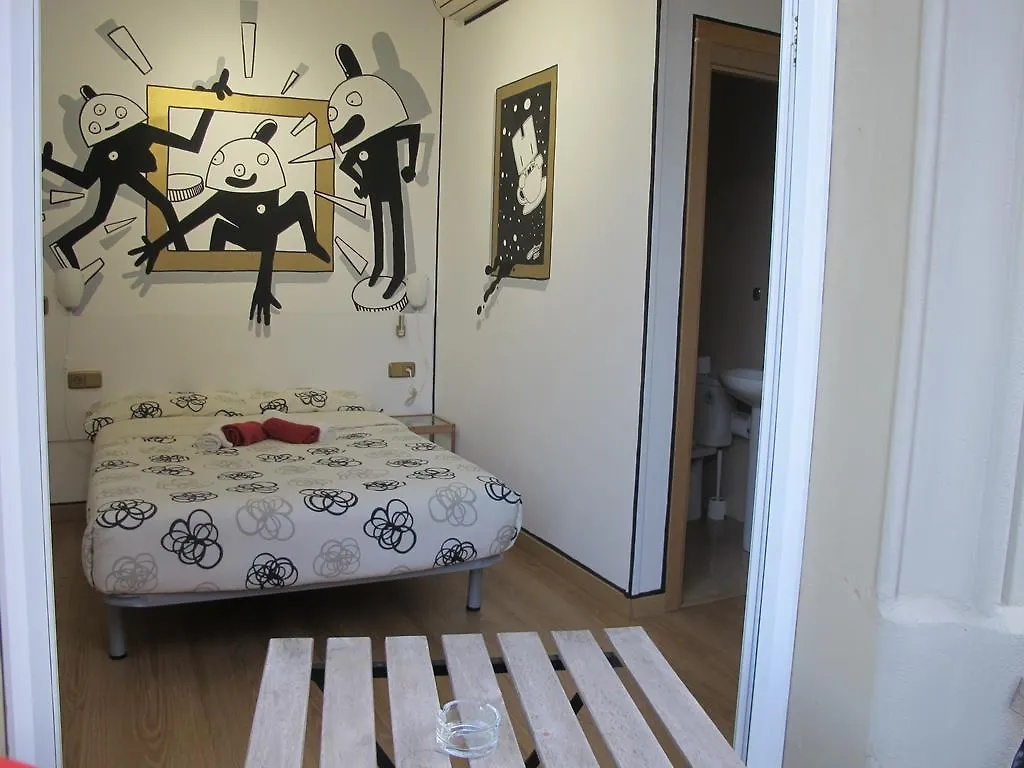 Zoo Loco Guest House Barcelona