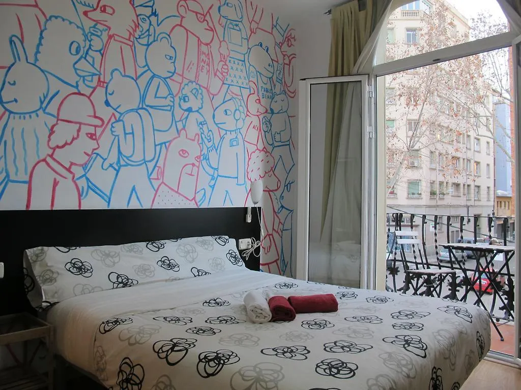 Zoo Loco Guest House Barcelona