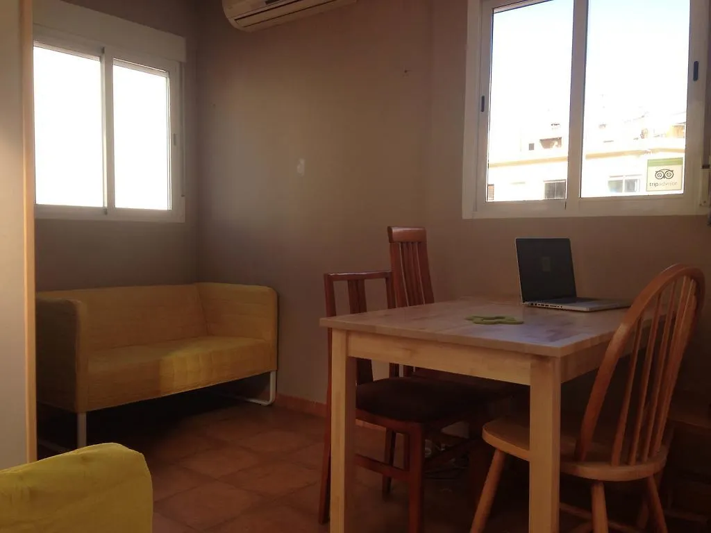 Zoo Loco Guest House Barcelona Spain