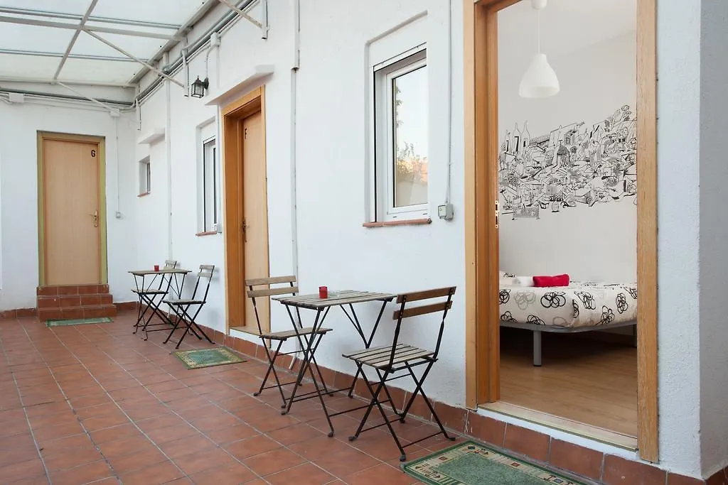 Zoo Loco Guest House Barcelona