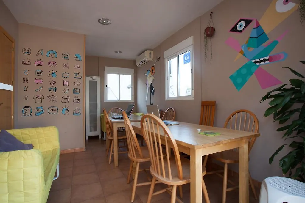 Zoo Loco Guest House Barcelona Spain