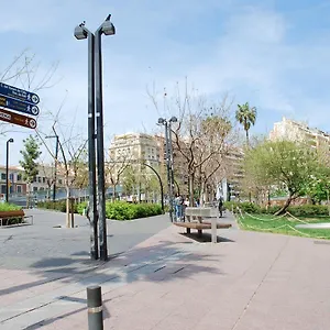 Hotel del amor Casita Amarilla, Barcelona